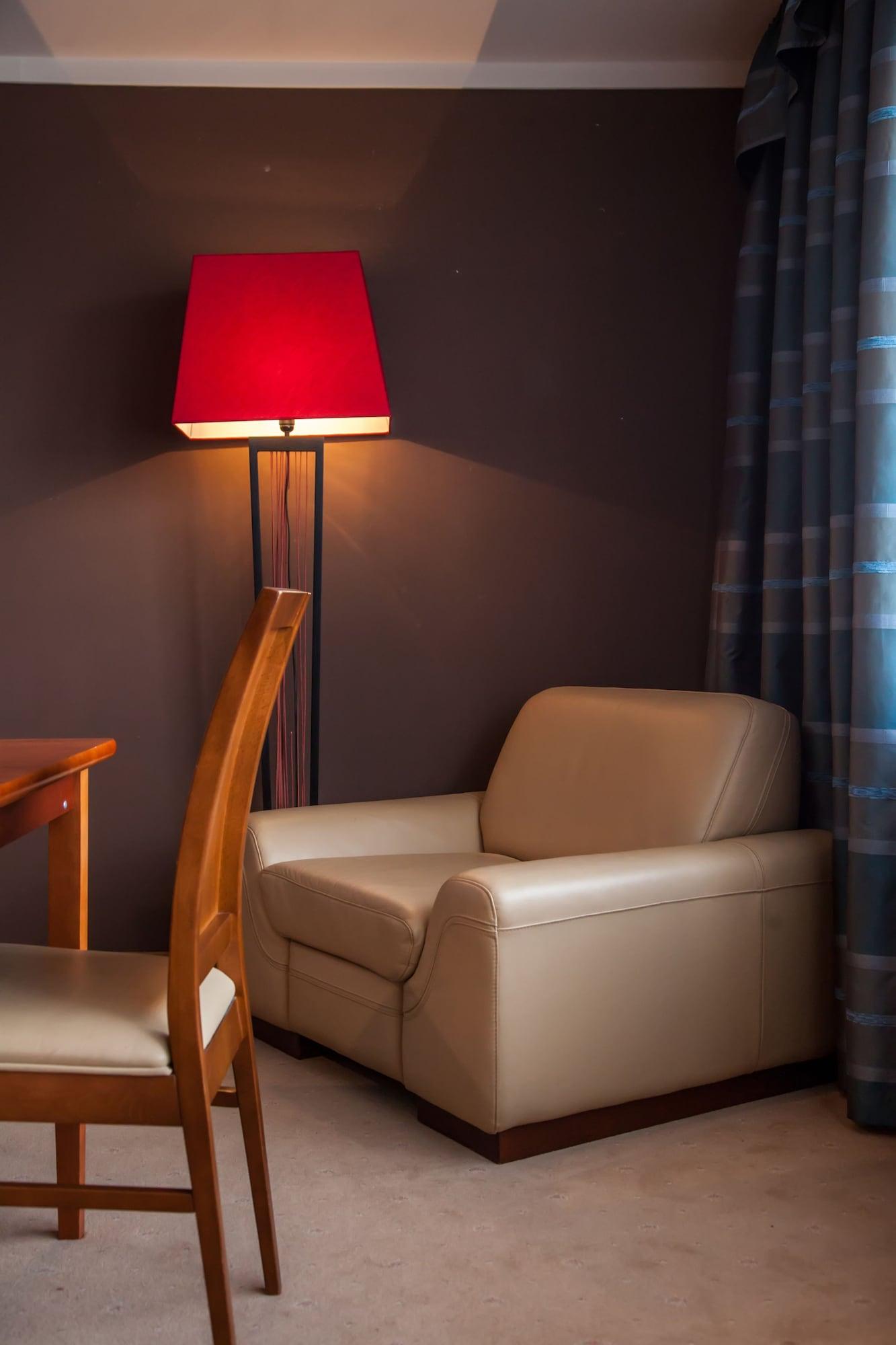 Farmona Hotel Business & Spa Krakow Ngoại thất bức ảnh