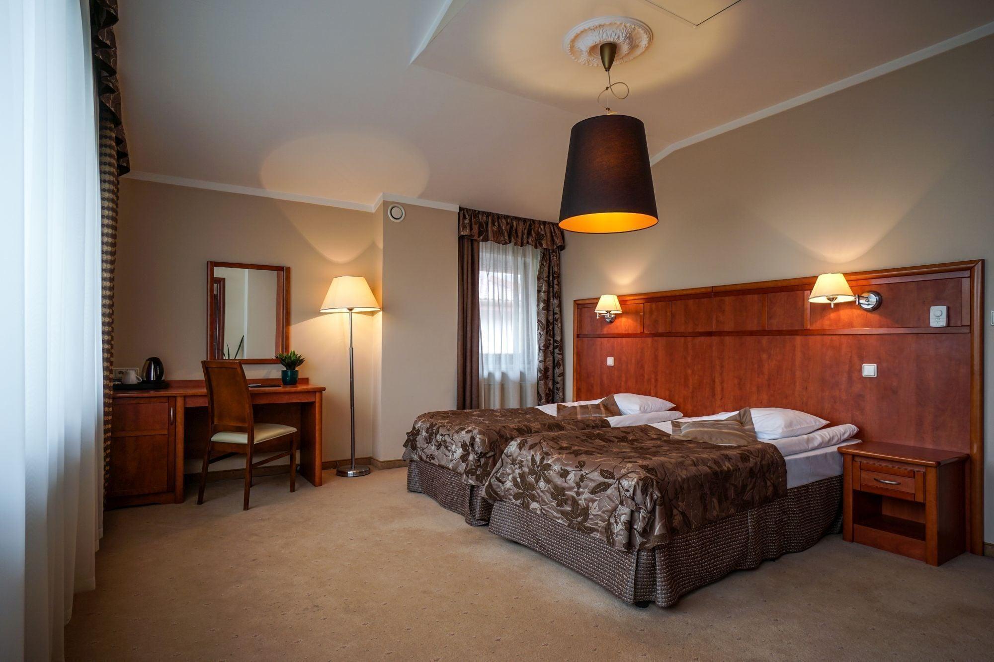 Farmona Hotel Business & Spa Krakow Ngoại thất bức ảnh