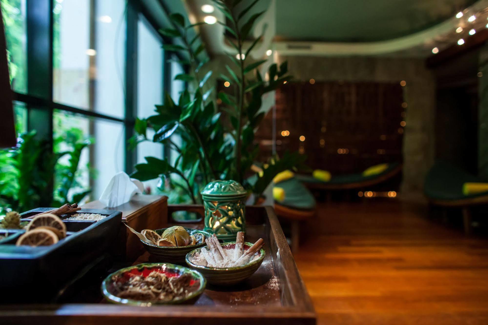 Farmona Hotel Business & Spa Krakow Ngoại thất bức ảnh