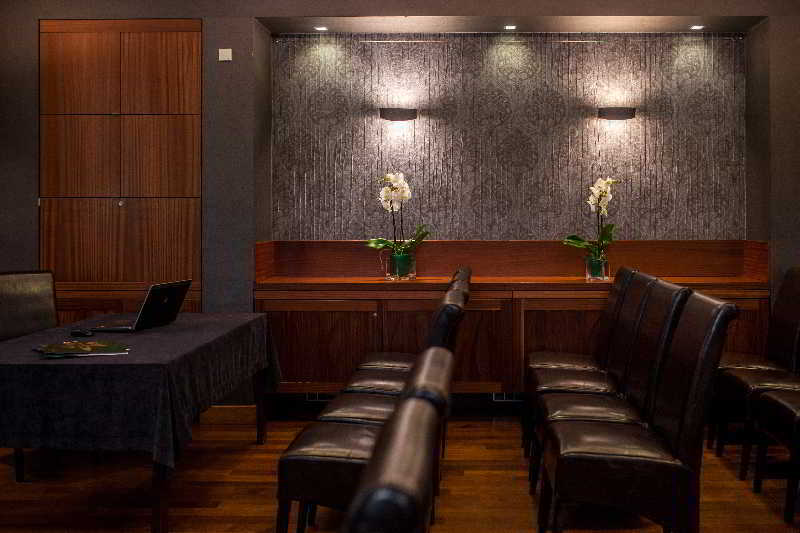 Farmona Hotel Business & Spa Krakow Ngoại thất bức ảnh